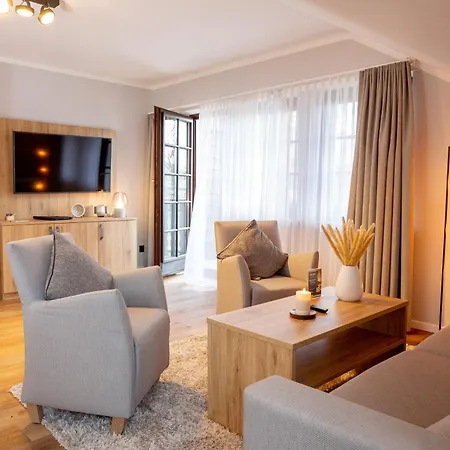 Chalet Bergzeit Full House Ferienhaus
